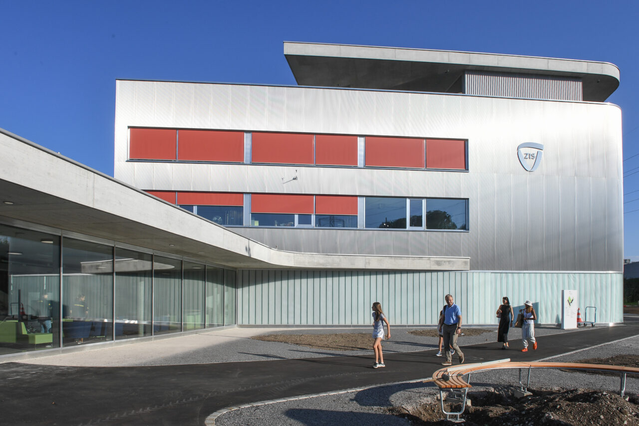 Iszn Zurich International School