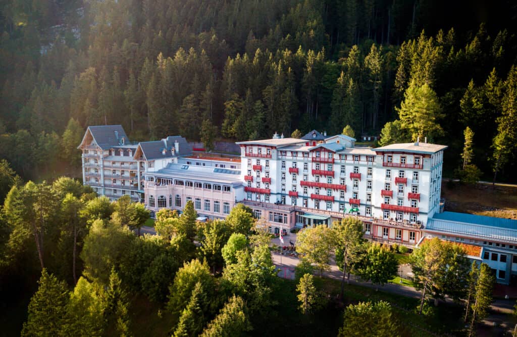 leysin american school in switzerland