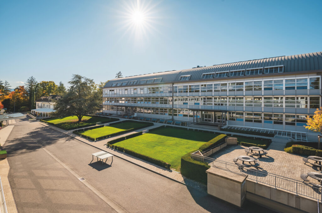 Collège du Léman Shaping generations, harnessing differences, changing