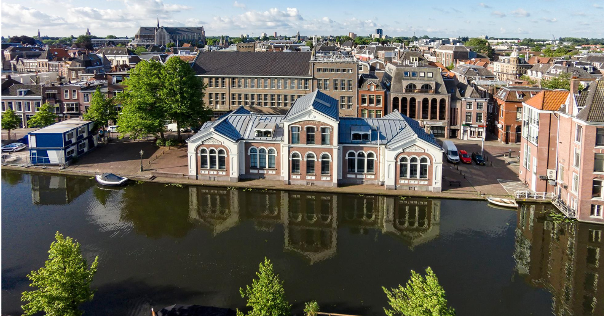 webster leiden campus