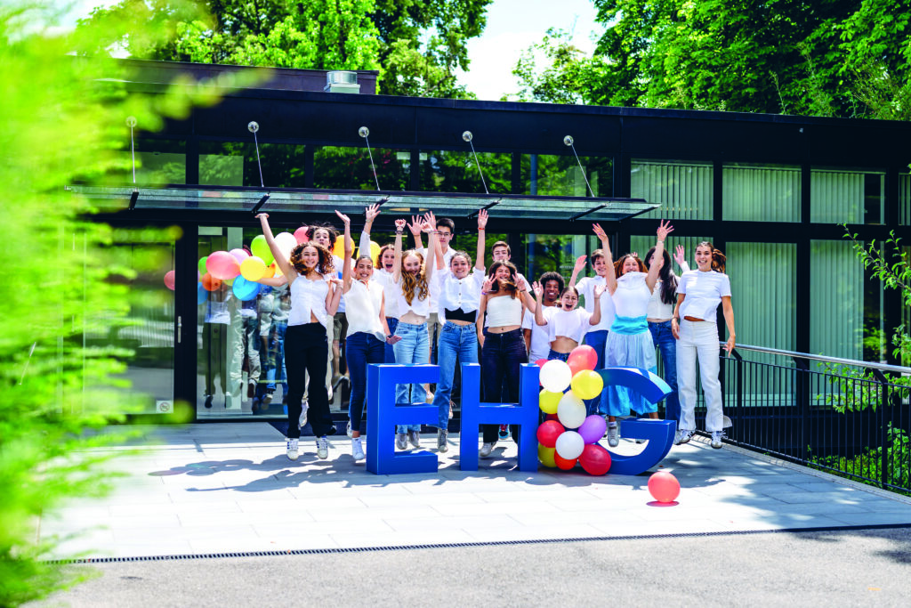 Students outside the EHG campus in Geneva Switzerland