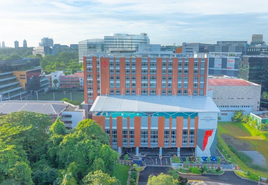 tanglin trust school