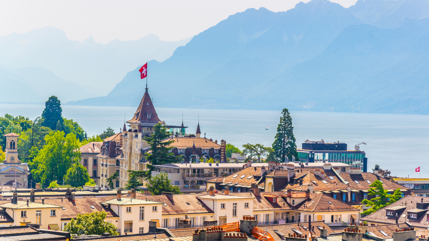 best schools in lausanne
